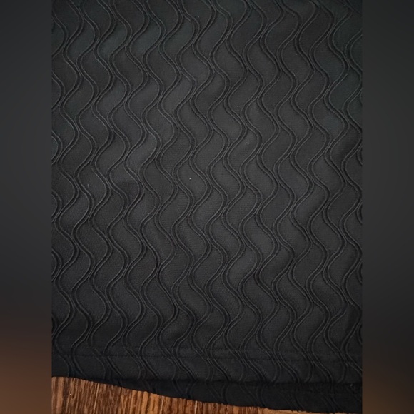 SHEIN SPLIT HEM MINI SKIRT IN BLACK SIZE SMALL KNITTED SLIM FIT STRETCHY FABRIC - Picture 6 of 8